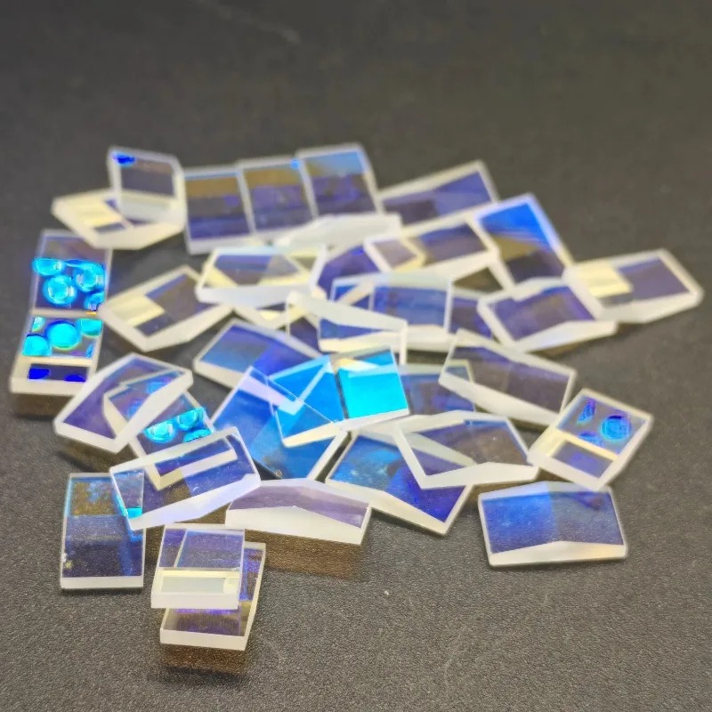 Irregular Damaged Iridescent O - Jewelry Making Experience ulasan dan harga